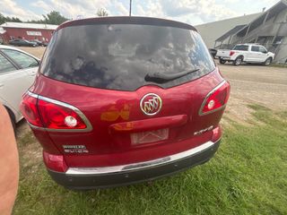 2012 Buick Enclave Leather - Exterior Rear Center Image
